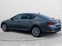 Usado Skoda Superb Style 150 CV (110 kW) 2022