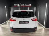 Usado Ford Ecosport Trend 125 CV (91 kW) 2019 Blanco SUV