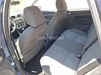 Usado Ford Focus Trend 115 CV (84 kW) 2006 Azul Familiar
