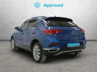 Usado VW T-Roc Advance 150 CV (110 kW) 2021 Azul SUV