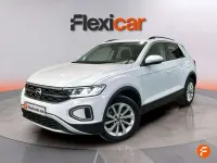 Usado VW T-Roc Life 150 CV (110 kW) 2023 Blanco SUV