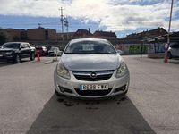 Usado Opel Corsa Enjoy 90 CV (66 kW) 2007 Plateado Utilitario