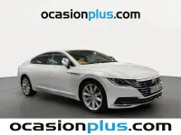 Usado VW Arteon Elegance 240 CV (176 kW) 2019 Blanco Utilitario