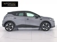 Usado Renault Captur Techno 100 CV (73 kW) 2025 Gris / plata SUV