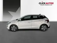 Usado Hyundai i20 84 CV (61 kW) 2025 Gris / plata Utilitario