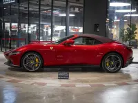 Usado Ferrari Roma 620 CV (456 kW) 2025 Rojo Coupe