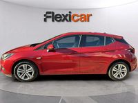 Usado Opel Astra GS Line 131 CV (96 kW) 2020 Rojo Familiar
