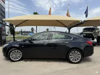 Usado Opel Insignia Selective 110 CV (80 kW) 2012 Negro Berlina