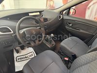 Usado Renault Scénic III Expression 105 CV (77 kW) 2010 Blanco Monovolumen