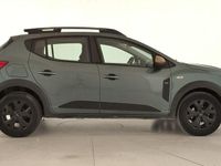 Usado Dacia Sandero Extreme 100 CV (73 kW) 2025 Verde Berlina