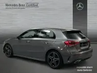 Usado Mercedes A180 AMG line 116 CV (85 kW) 2022 Gris Berlina