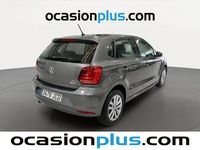 Usado VW Polo Advance 90 CV (66 kW) 2015 Gris Utilitario