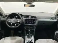 Usado VW Tiguan Life 150 CV (110 kW) 2021 Gris SUV