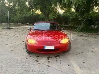Usado Mazda MX5 131 CV (96 kW) 1999 Rojo Descapotable