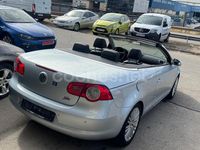 Usado VW Eos 150 CV (110 kW) 2008 Gris / plata Descapotable