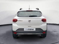 Usado Dacia Sandero Comfort 91 CV (66 kW) 2022 Blanco Berlina