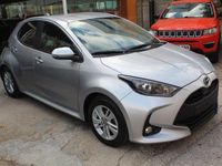 Usado Mazda 2 Center-Line 116 CV (85 kW) 2023 Gris / plata Utilitario
