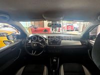 Usado Skoda Fabia Active 95 CV (69 kW) 2018 Gris / plata Berlina