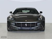 Usado Ferrari FF 660 CV (485 kW) 2012 Grigio silverstone Familiar