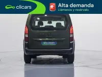 Usado Peugeot Rifter Allure 102 CV (75 kW) 2025 Verde Monovolumen