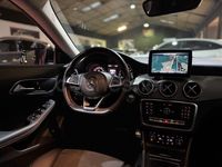 Usado Mercedes CLA200 136 CV (100 kW) 2017 Gris / plata Berlina