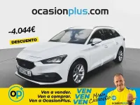 Usado Seat Leon ST Style 131 CV (96 kW) 2023 Blanco Familiar