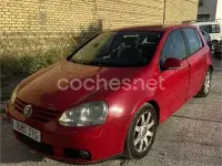 Usado VW Golf IV Highline 105 CV (77 kW) 2006 Rojo Berlina