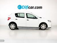 Usado Dacia Sandero Ambiance 76 CV (55 kW) 2013 Blanco Berlina