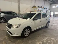 Usado Dacia Logan Ambiance 75 CV (55 kW) 2015 Blanco Berlina
