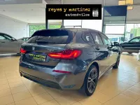 Usado BMW 116 Sport Line 116 CV (85 kW) 2021 Gris Utilitario