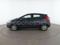 Usado Ford Fiesta Trend 83 CV (61 kW) 2015 Gris Utilitario