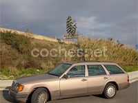 Usado Mercedes E300 147 CV (108 kW) 1993 Beige Familiar