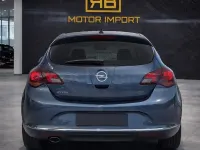 Usado Opel Astra Excellence 165 CV (121 kW) 2014 Azul Berlina