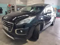 Usado Peugeot 3008 Allure 150 CV (110 kW) 2015 Negro Familiar