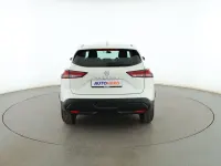 Usado Nissan Qashqai Acenta 140 CV (102 kW) 2022 Blanco SUV