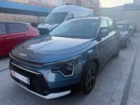 Usado Kia Niro 141 CV (103 kW) 2022 Azul SUV