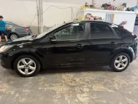 Usado Ford Focus Trend 109 CV (80 kW) 2009 Negro Utilitario