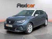 Usado Seat Arona FR 150 CV (110 kW) 2023 Gris SUV