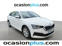 Usado Skoda Scala Active 116 CV (85 kW) 2020 Blanco Utilitario