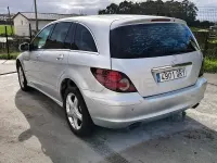Usado Mercedes R320 224 CV (164 kW) 2009 Gris / plata Monovolumen