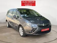 Usado Opel Zafira Tourer Excellence 136 CV (100 kW) 2016 Gris / plata Monovolumen
