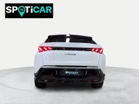 Usado Peugeot e-3008 GT 157 kW (214 CV) 2024 Blanco SUV