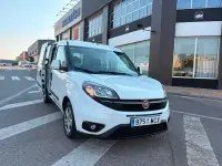 Usado Fiat Doblò 105 CV (77 kW) 2022 Blanco Monovolumen