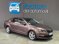 Usado Skoda Octavia 115 CV (84 kW) 2019 Marrón Berlina