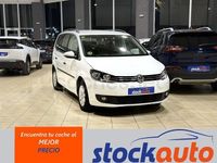 Usado VW Touran Advance 105 CV (77 kW) 2014 Blanco Monovolumen