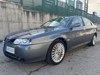 Usado Alfa Romeo 166 175 CV (128 kW) 2005 Gris / plata Berlina