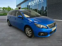 Usado Peugeot 308 Allure 130 CV (95 kW) 2021 Azul Familiar