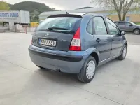 Usado Citroën C3 61 CV (44 kW) 2007 Gris / plata Berlina