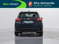 Usado Peugeot 2008 Style 82 CV (60 kW) 2018 Gris / plata SUV