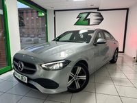 Usado Mercedes C200 163 CV (119 kW) 2023 Gris / plata Berlina